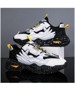 Trendy Footwear for Men's Everyday Run