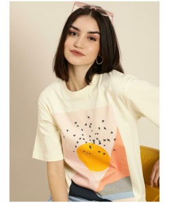 Creamy Canvas Massive Tshirt