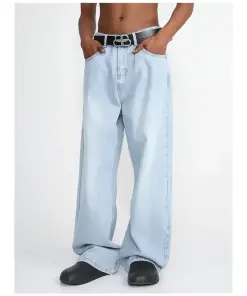 Stylish Unisex Baggy Jeans Tailored for Women