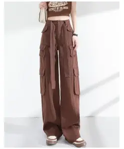 Fashion-Forward Baggy Jeans for Her Wardrobe