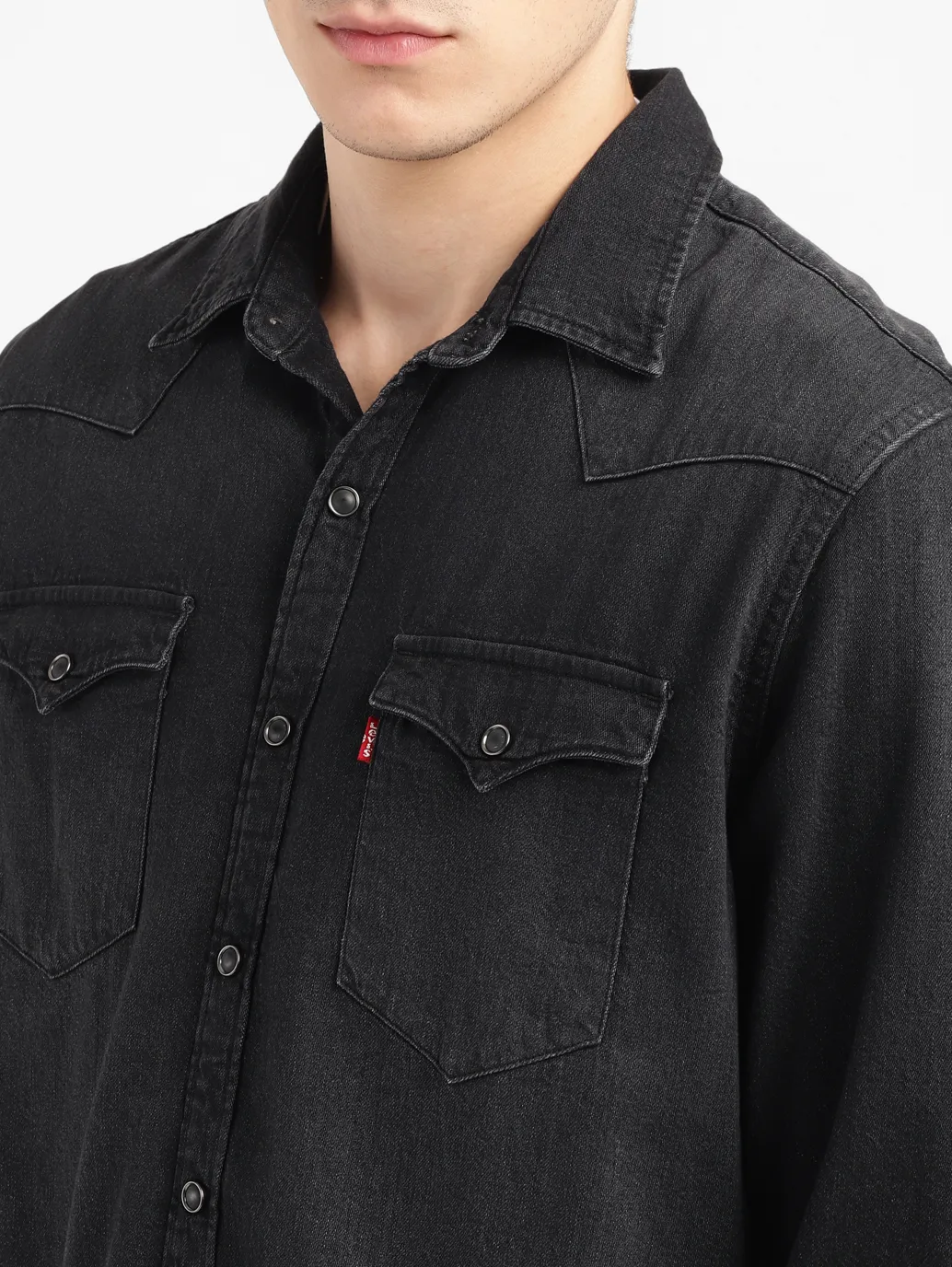 176210253_05_Front_Details_19ca2268-6f19-4e6f-97ce-1205961849df