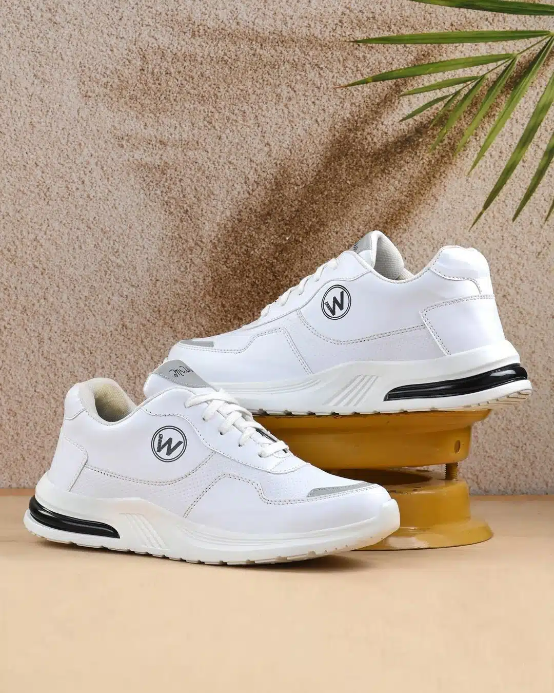 men-s-white-color-block-sneakers-583340-1678796700-1